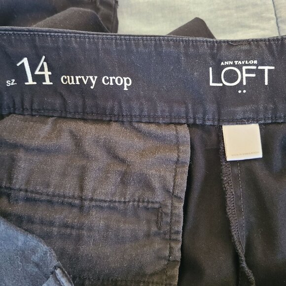 Ann Taylor LOFT Womens Curvy Crop Pants Size 14 Black Cotton Blend - Picture 3 of 7